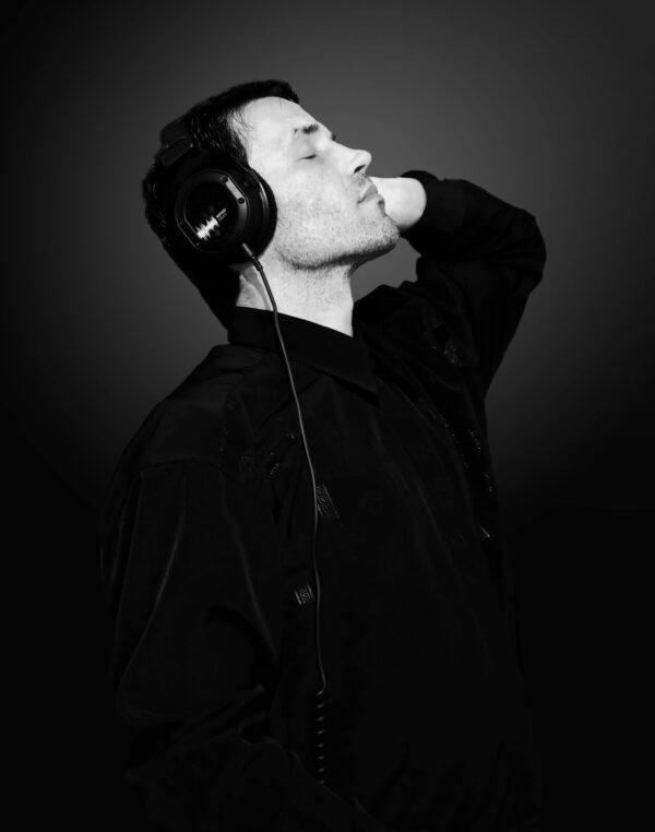 Hi-Fi Headphones Hi-Fi Headphones